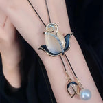 Champagne Color Long Sweater Chain Necklace Opal Flower Pendant Women Fashion Accessory