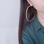 New Exaggerated Big Circle Punk Hoop Earrings For Women Gold Color Chain Clause 70 mm Statement Hoop Earrings